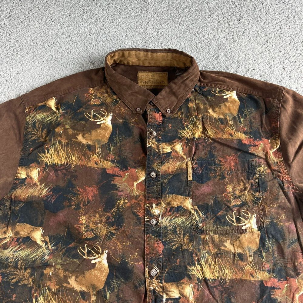 Legendary Whitetails Shirt Mens 2XL XXL Brown Button Up Faux Suede Buck Outdoor